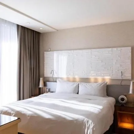 Hanza Tower Gold-24 Exclusive Jacussi & Sauna & Pool Апартаменты Щецин