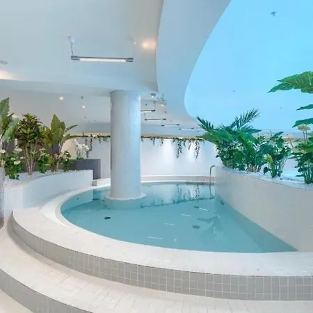 Hanza Tower Gold-24 Exclusive Jacussi & Sauna & Pool Апартаменты Щецин