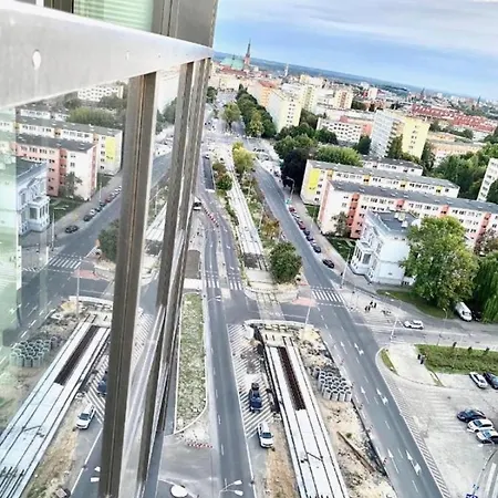 Апартаменты Hanza Tower Gold-24 Exclusive Jacussi & Sauna & Pool *