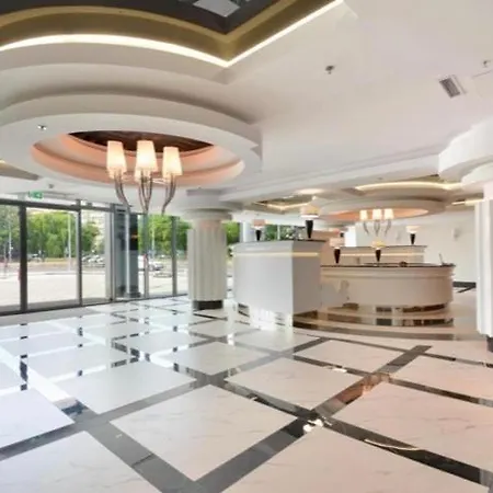 Hanza Tower Gold-24 Exclusive Jacussi & Sauna & Pool