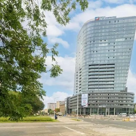 Апартаменты Hanza Tower Gold-24 Exclusive Jacussi & Sauna & Pool